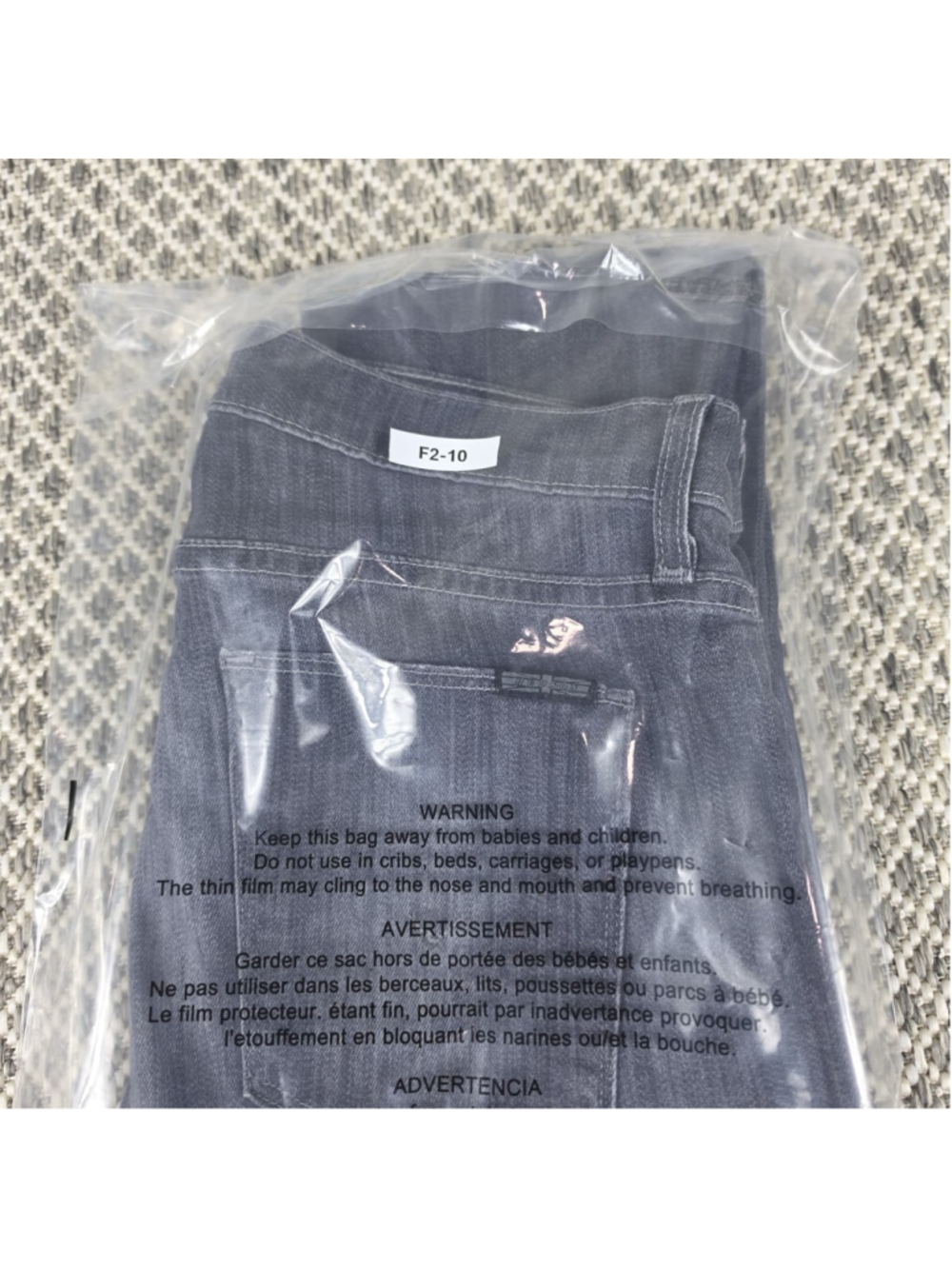 Hudson Jeans Women’s Size 29 Gray Distressed Skinny Stretch Denim USA Made - Picture 12 of 12